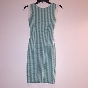 White and green triangle pattern bodycon dress